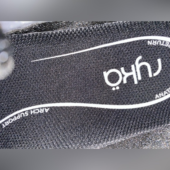 Ryka Black Shoes - Picture 4 of 9